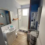 Lejlighed A Arcachon: Plages Et Commerces A Pied, Balcon, Parking, 4 Couchages - Fr-1-474-193