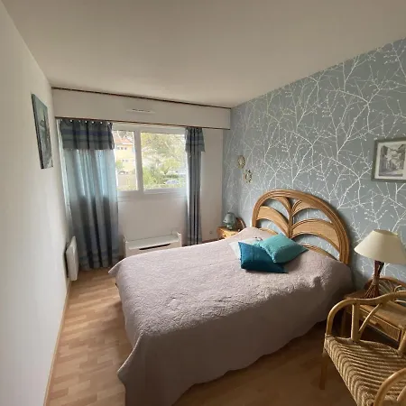 A Arcachon: Plages Et Commerces A Pied, Balcon, Parking, 4 Couchages - Fr-1-474-193